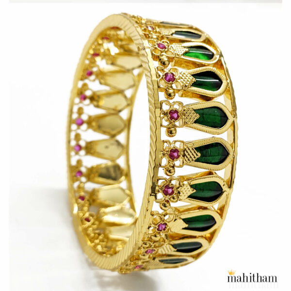 Nagapadam Bangle