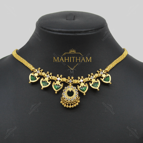 Green Palakka Necklace with White American Diamond Gemstones