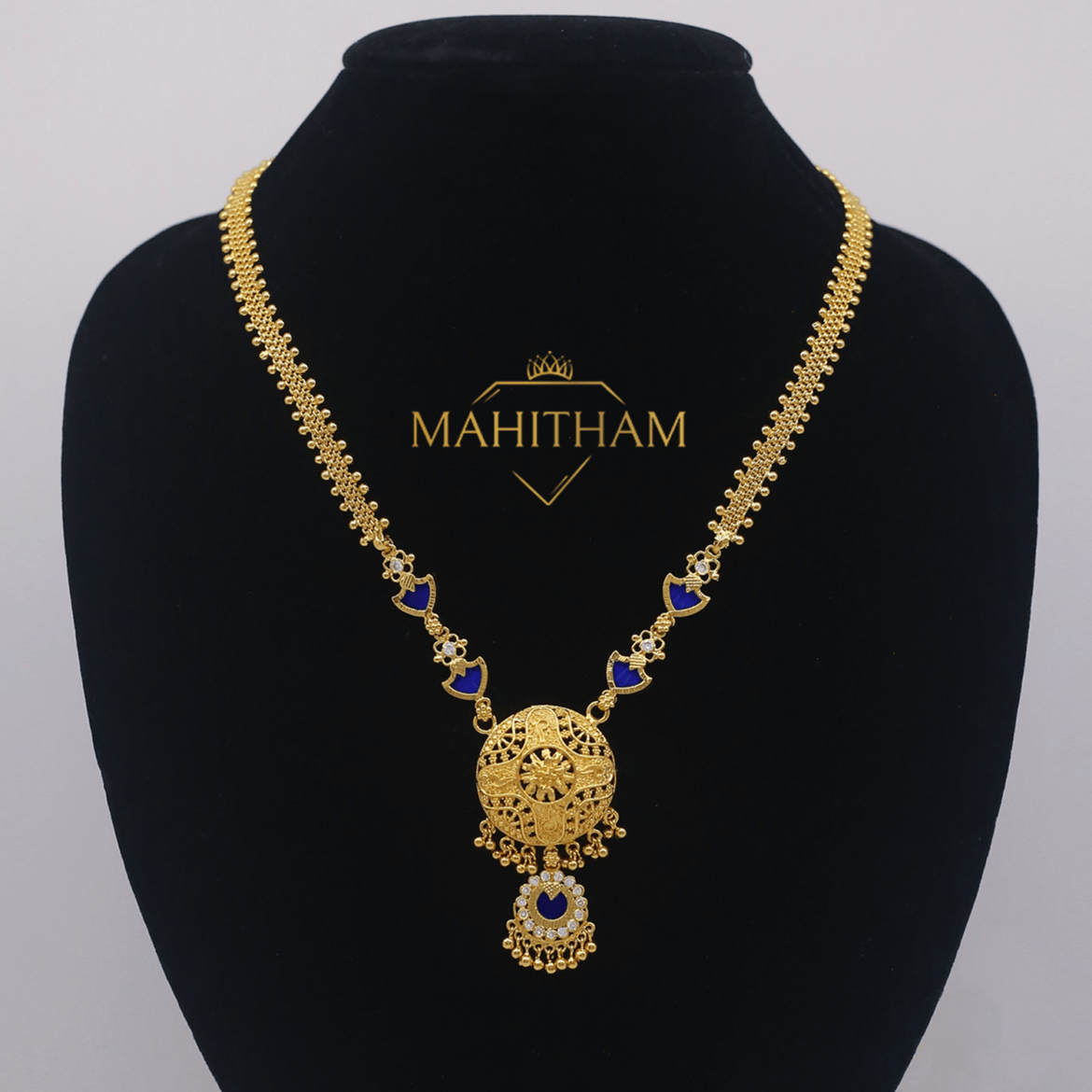 Gorgeous One Gram Gold Designer Locket With Urvashi Chain MG-1014 ...