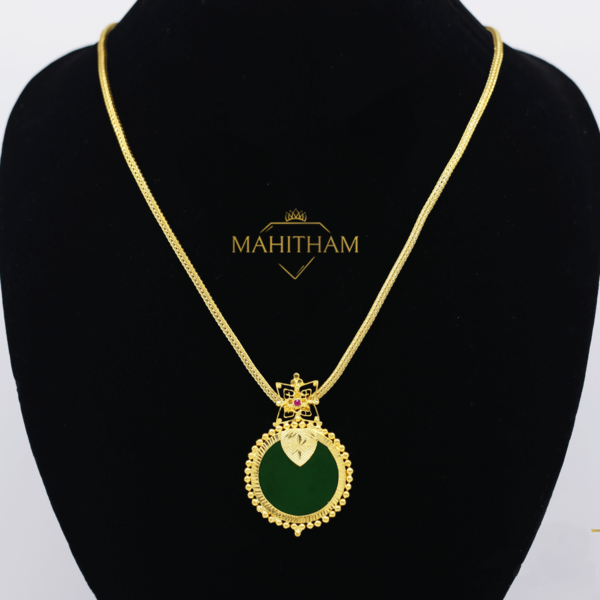 Lokitha Green Palakka Chain