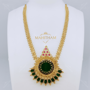 Designer Mehandha Green Palakka Chain with Ruby Red Stone