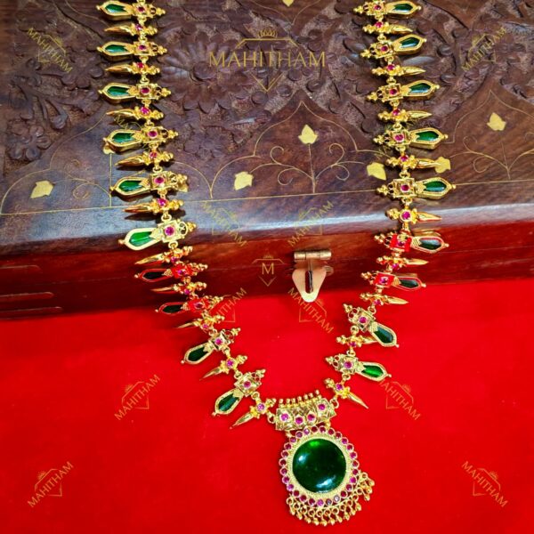 Green-Nagapadam-Long-Necklace-MG-933
