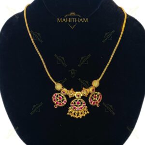 Star Pendent Short Necklace