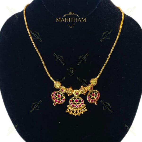Star Pendent Short Necklace
