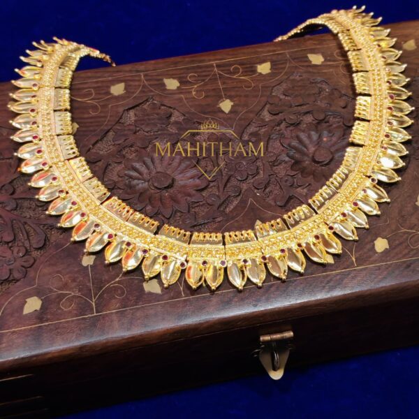 MG-2132: Ruby Stone Elathalli Necklace_2
