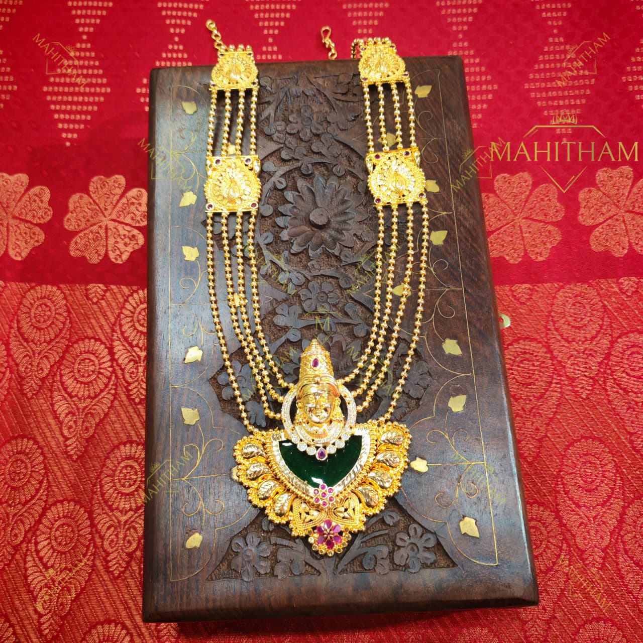 palakka pendent with lakshmi long haram Palakka Pendent with lakshmi Long Haram_1 MG-2135