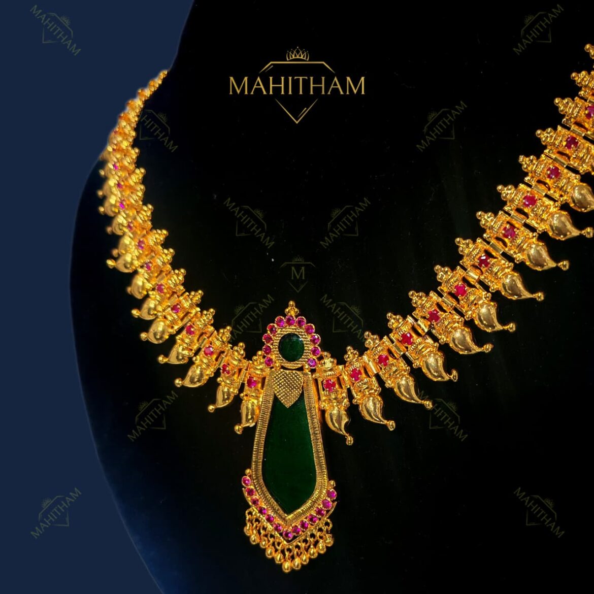 MG-2159 | Mahitham Nagapadam Centre Necklace