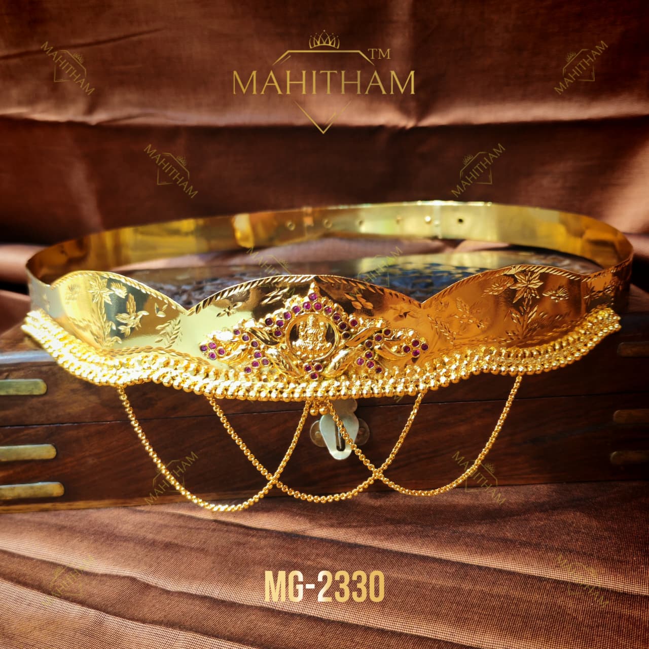 Mahitham Traditional Gold Finish Hipchain MG-2330 with engraved band and decorative hanging chains